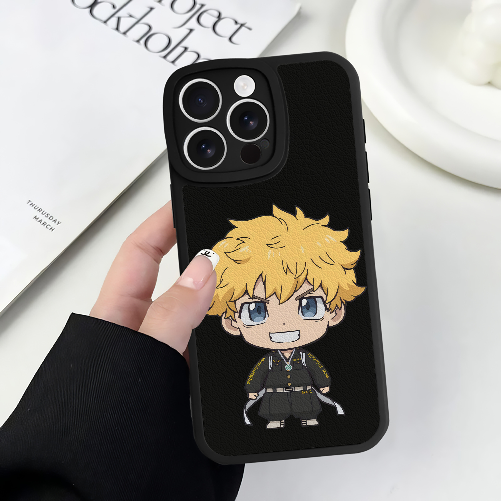 （画像用） 東京リベンジャーズ Tokyo Revengers 【iPhone 16シリーズ対応】シリコンスマホケース（レザー調） 材質：シリコン
